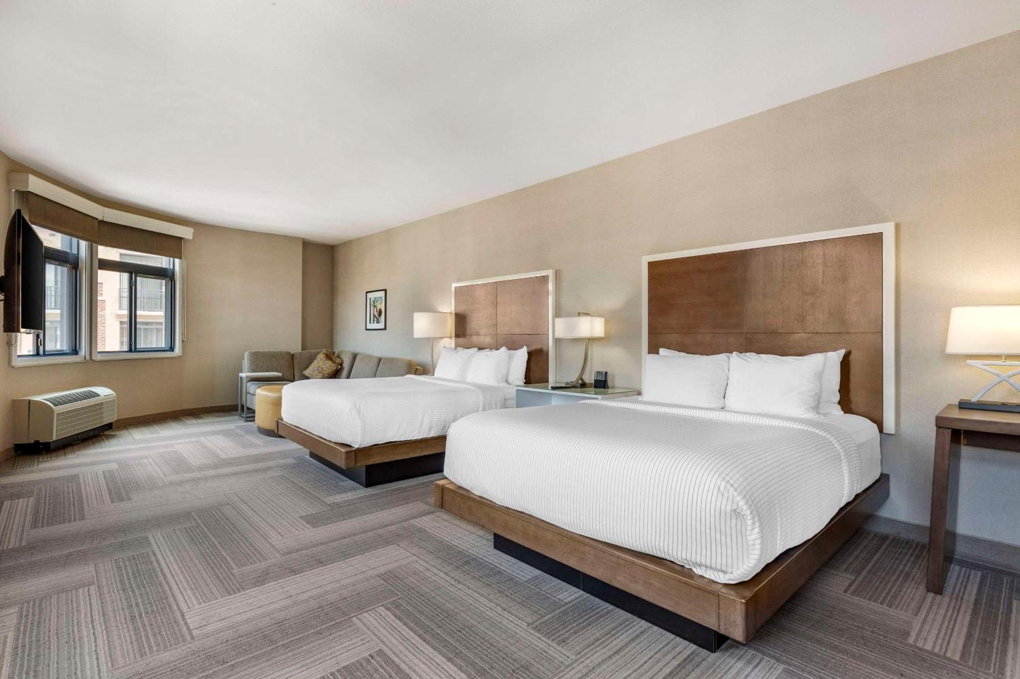 Cambria Hotel Rockville Esterno foto