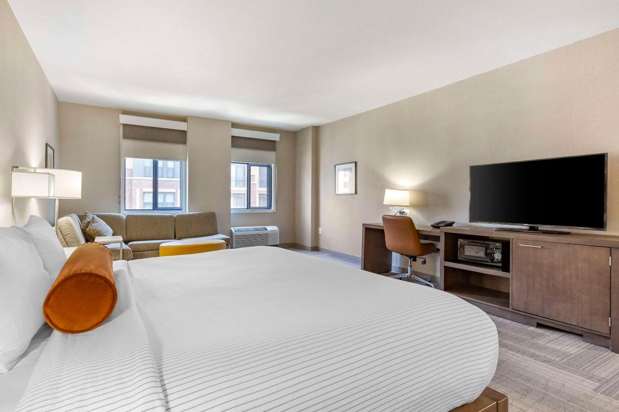 Cambria Hotel Rockville Esterno foto